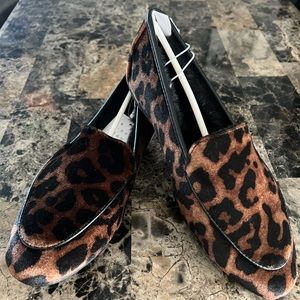Leopard print faux fur loafers
